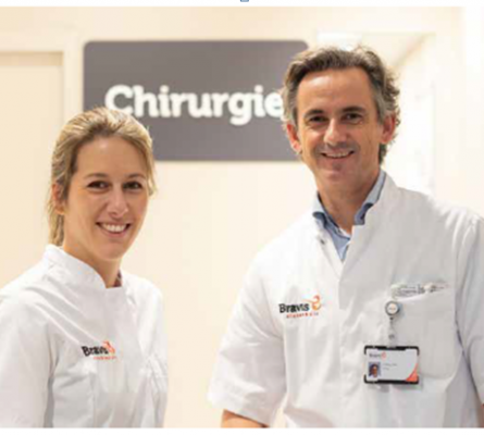 foto chirurg met PA.PNG foto chirurg met PA.PNG